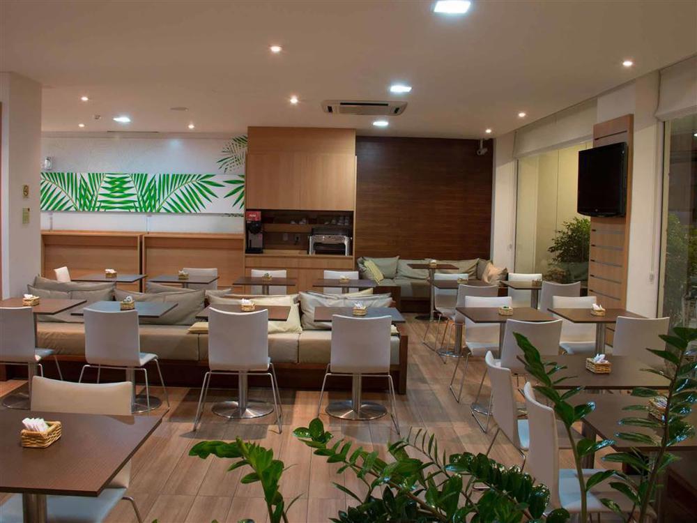 Ibis Hotel 3*